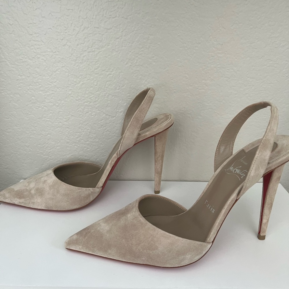 Christian Louboutin suede pumps  size 9 /39